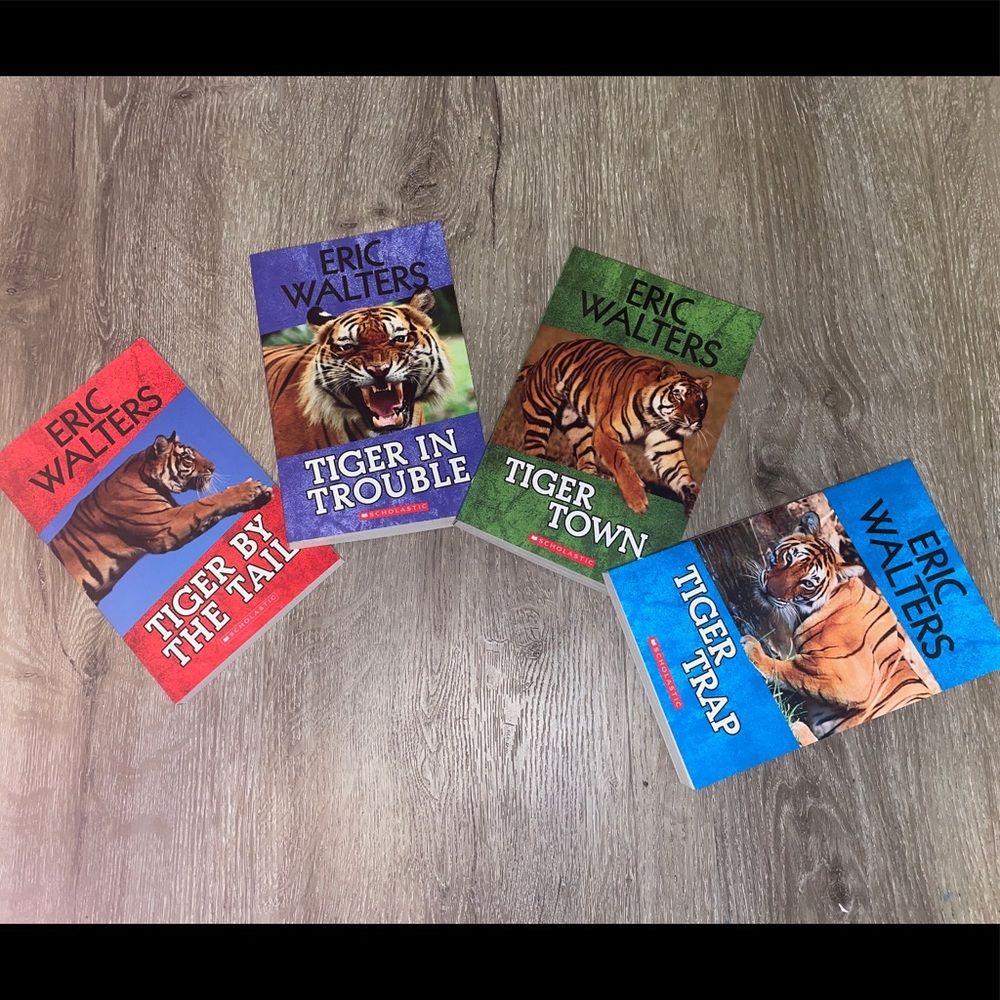 🌟BRAND NEW🌟 4 PACK Novels - Eric Walters Tiger Set